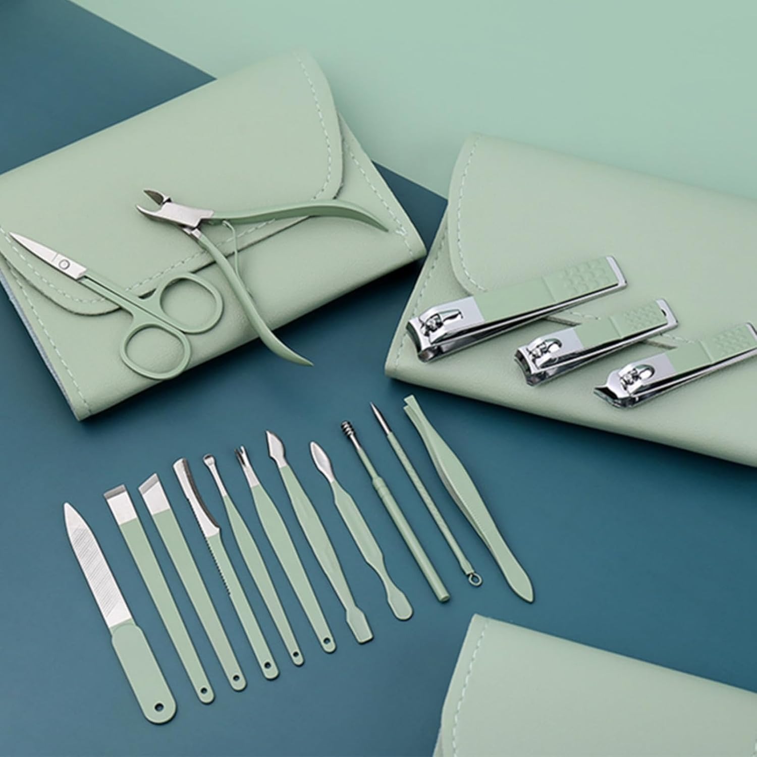 A must-have at home, a 16-piec - Mens Grooming Kit Case incelemesi ve fiyatı